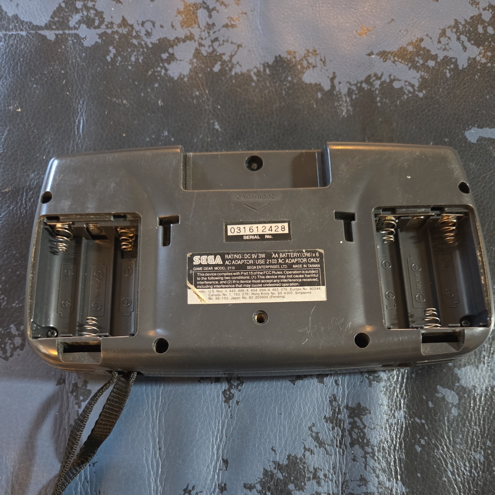 SEGA Game Gear Handheld System – Black, used see description