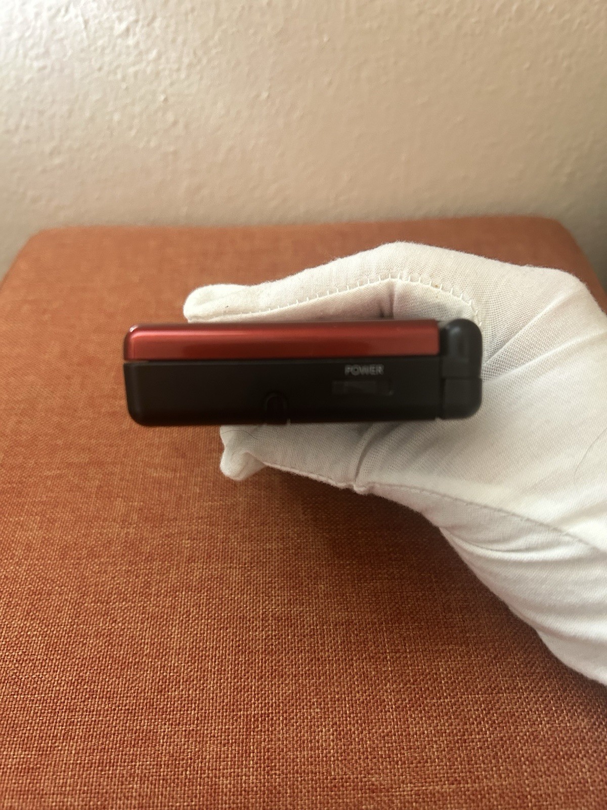 Nintendo DS Lite Red/Black Great Condition W Charger Stylus and Slot Cover￼