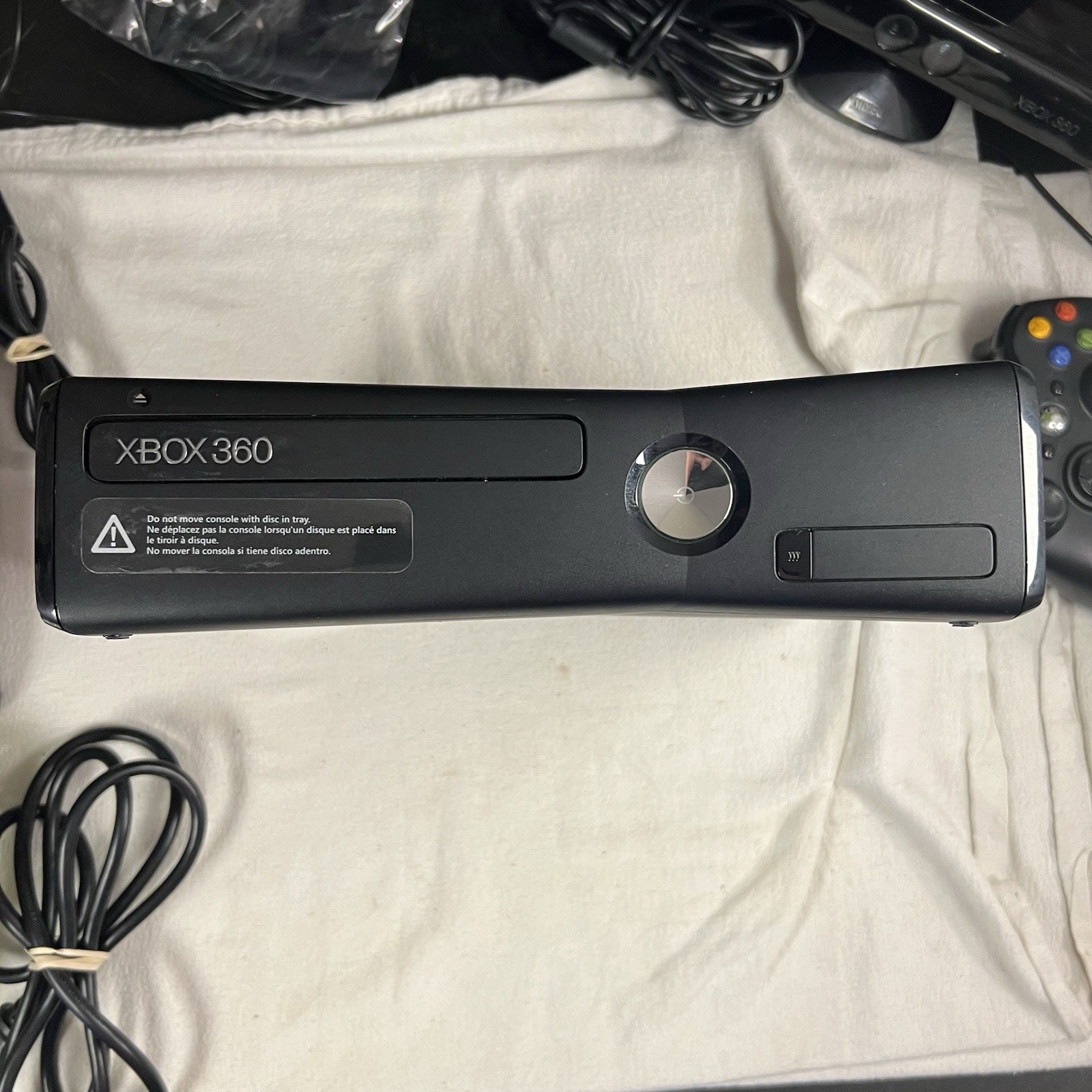 Microsoft Xbox 360 Kinect Bundle 250GB Matte Black Console 5 Games