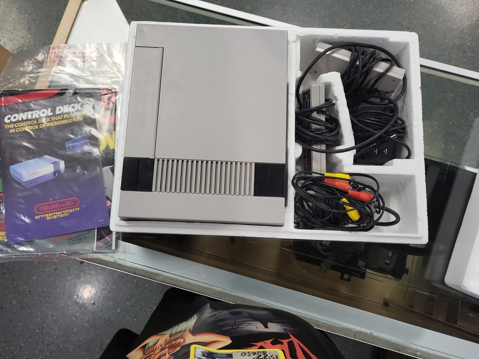 Nintendo NES Control Deck COMPLETE System In Box CIB