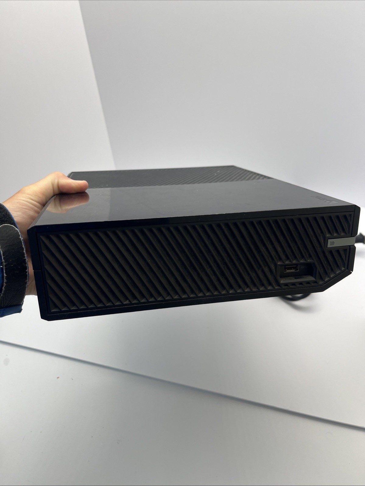 Microsoft Xbox One Black Console Wi-Fi HDMI USB-A Ethernet