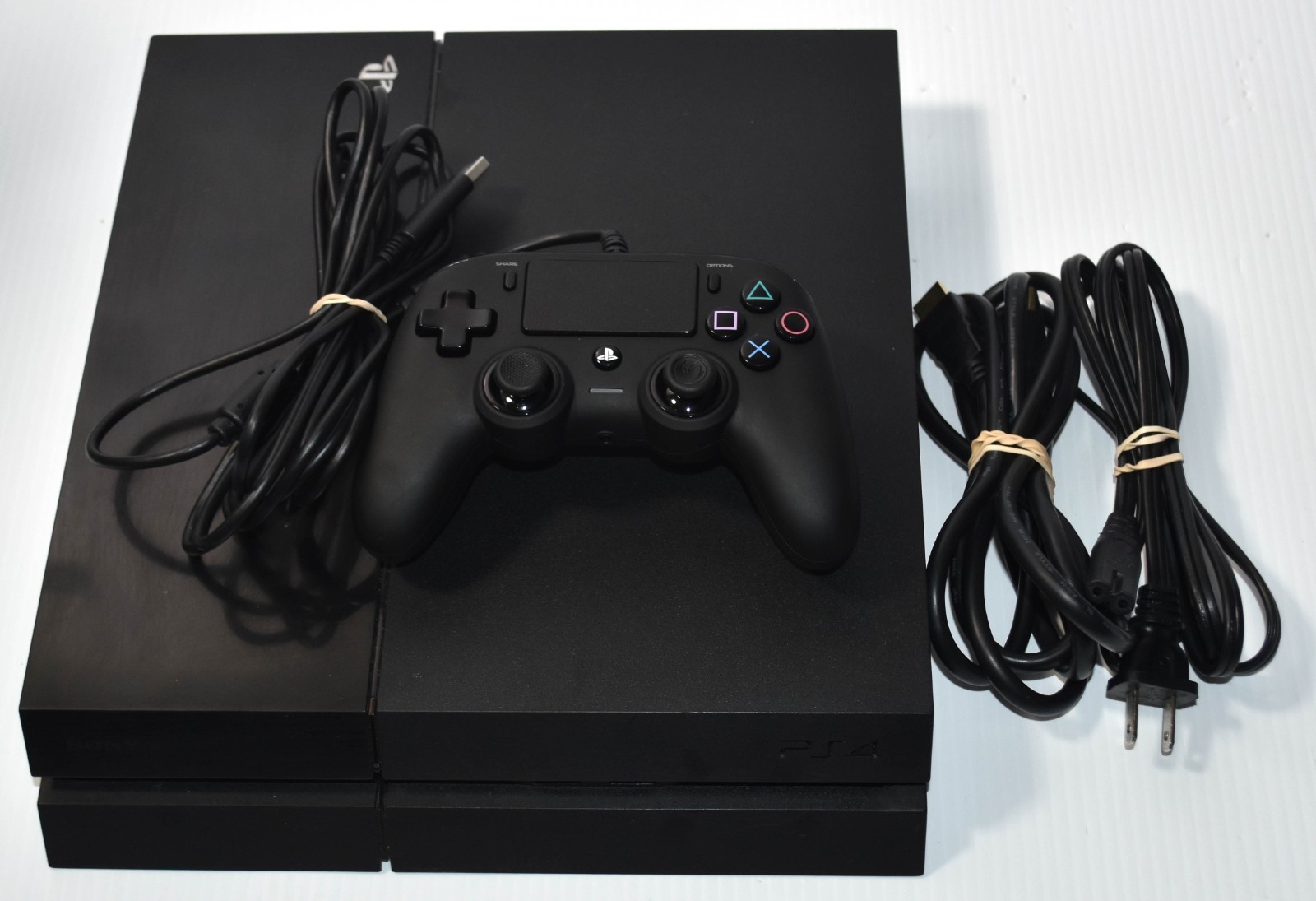 Sony PS4 PlayStation 4 500GB Video Game Console Only w/ Nacon wired controller