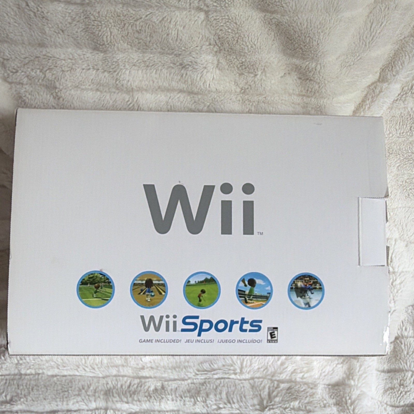 Nintendo Wii RVL-001(USA) White Console Bundle w/ Wii Sports, Remote, Box Tested