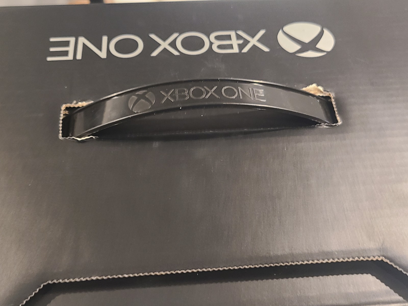 Xbox One – Elite Black 1 TB Console Bundle – NEW/Sealed – Collector Stored