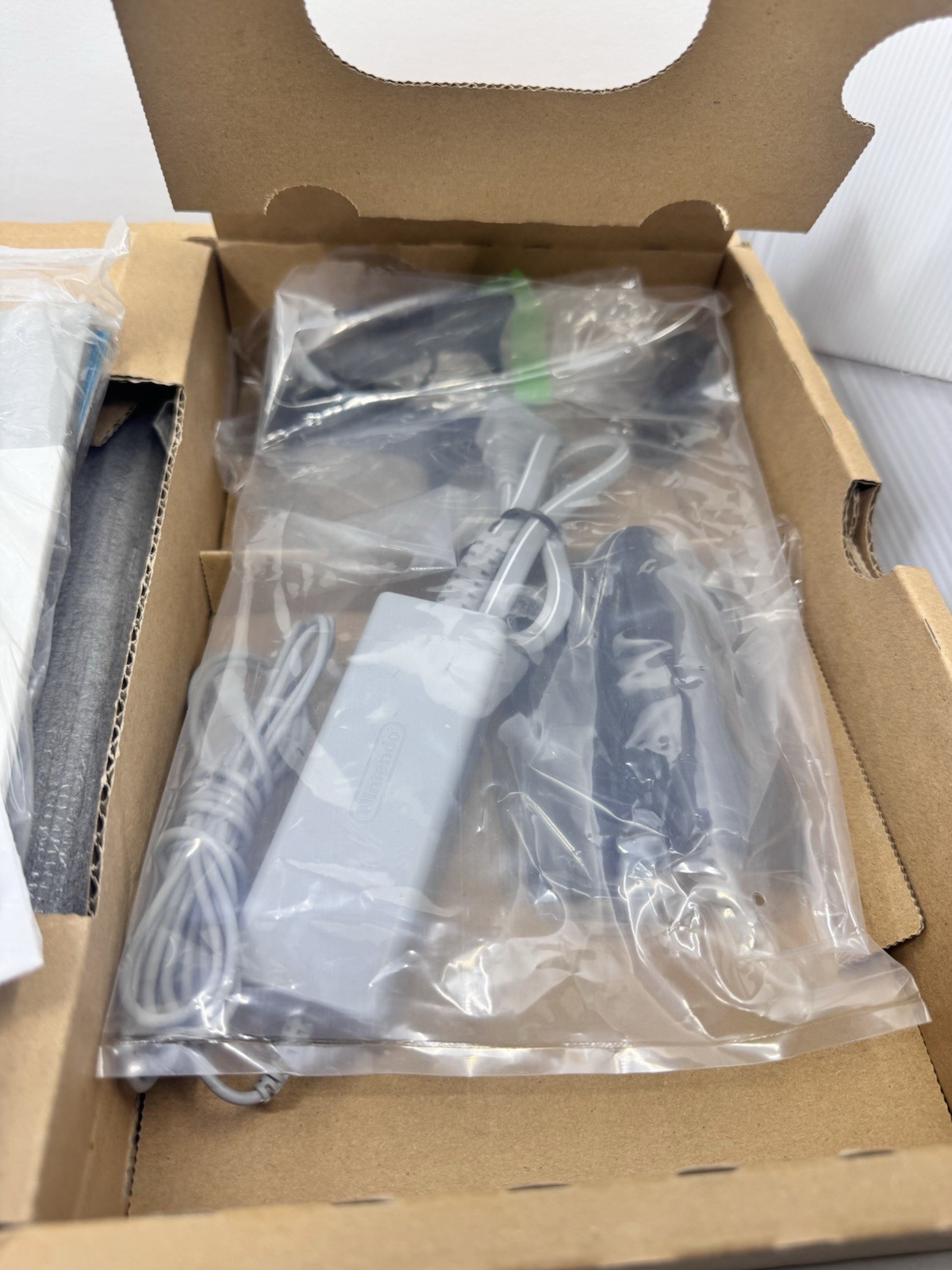 Nintendo Wii U 32 GB Super Mario 3D World Deluxe Set [CIB] Clean!