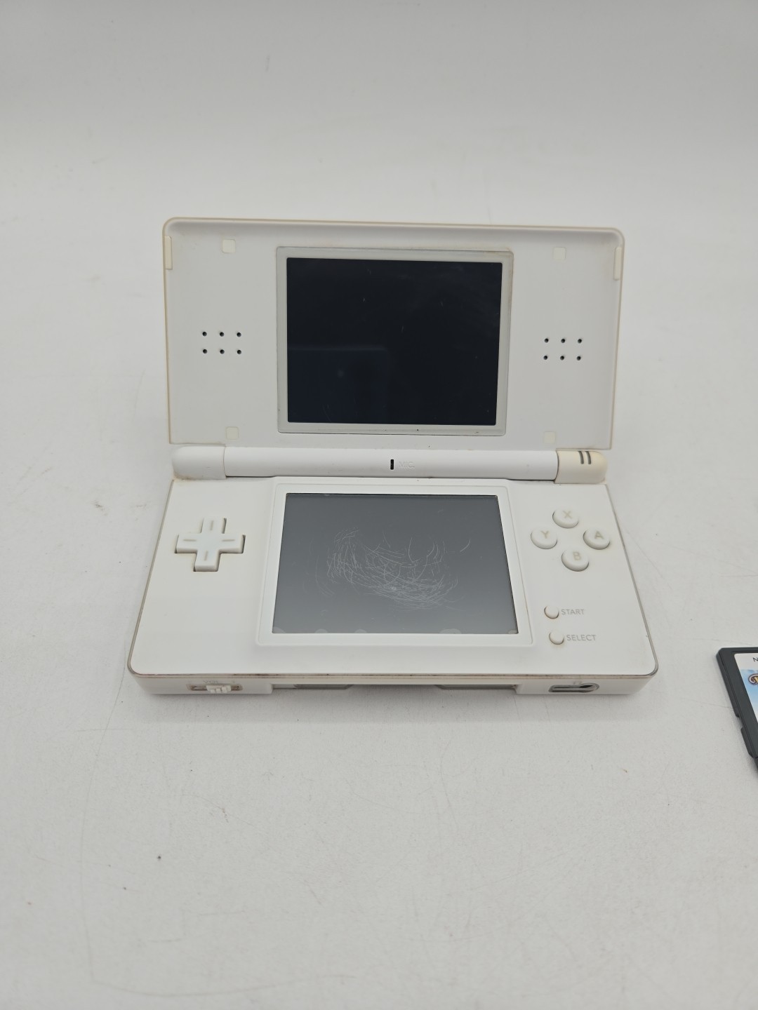 Nintendo DS Lite Polar White Handheld System Bundle Charger Game Stylus Clean!!!