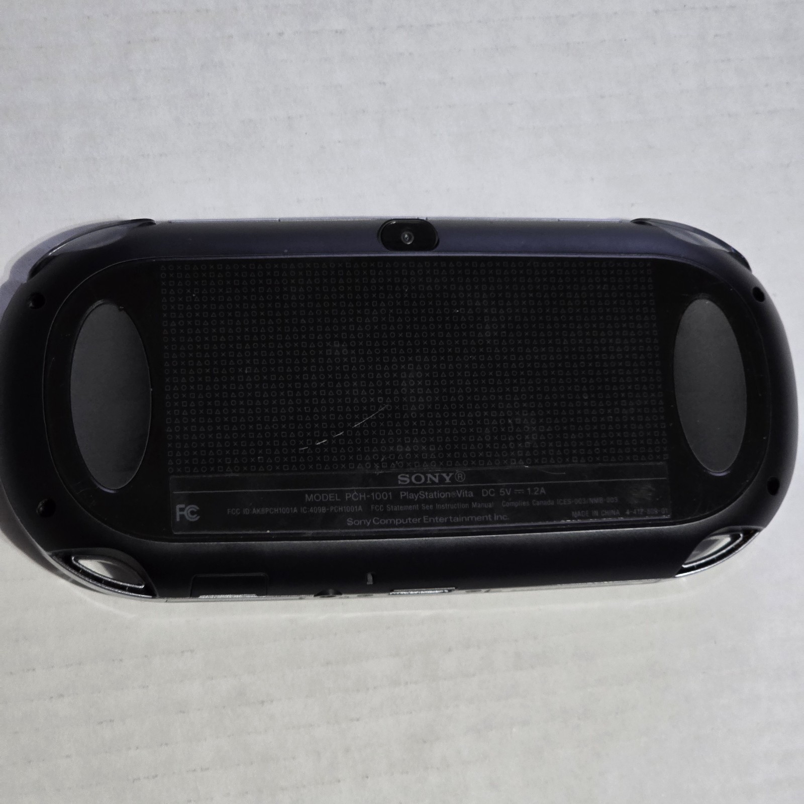 BUNDLE PlayStation Vita Wi-Fi Launch Model OLED PCH 1001 Model