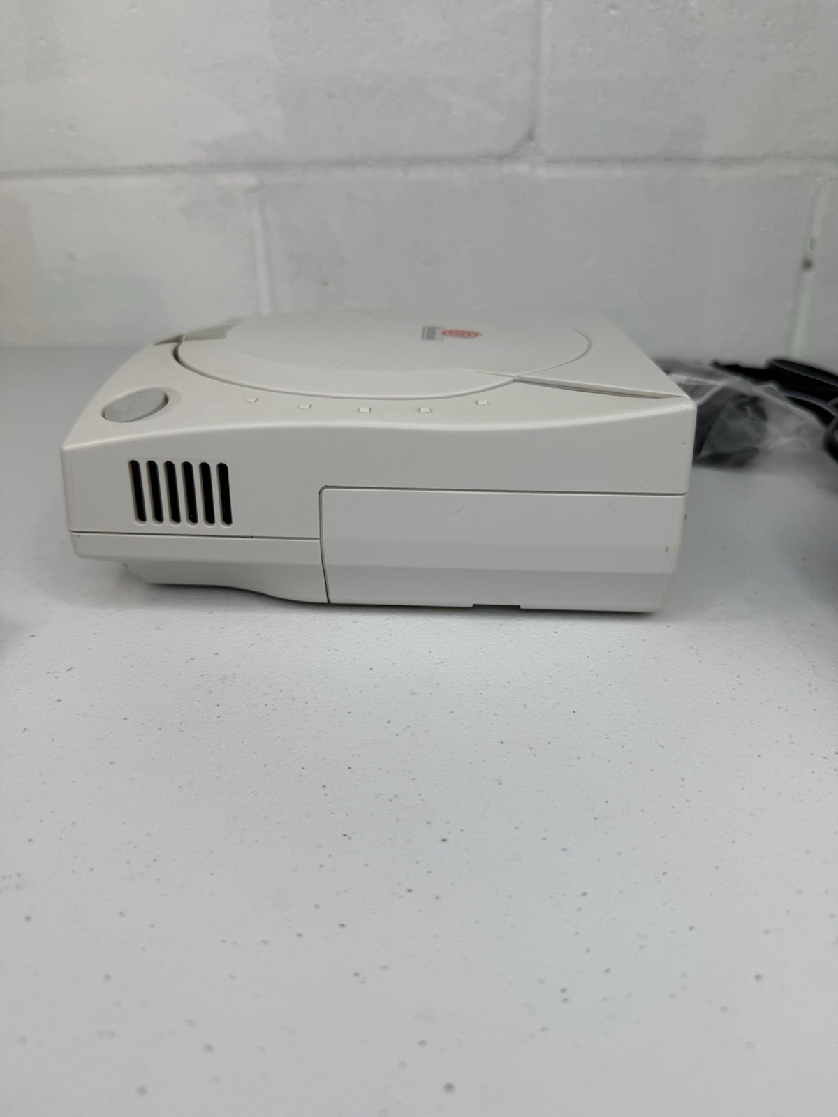 Sega Dreamcast Console – White w/ Controller & Cords! HKT-3020 Tested & Works