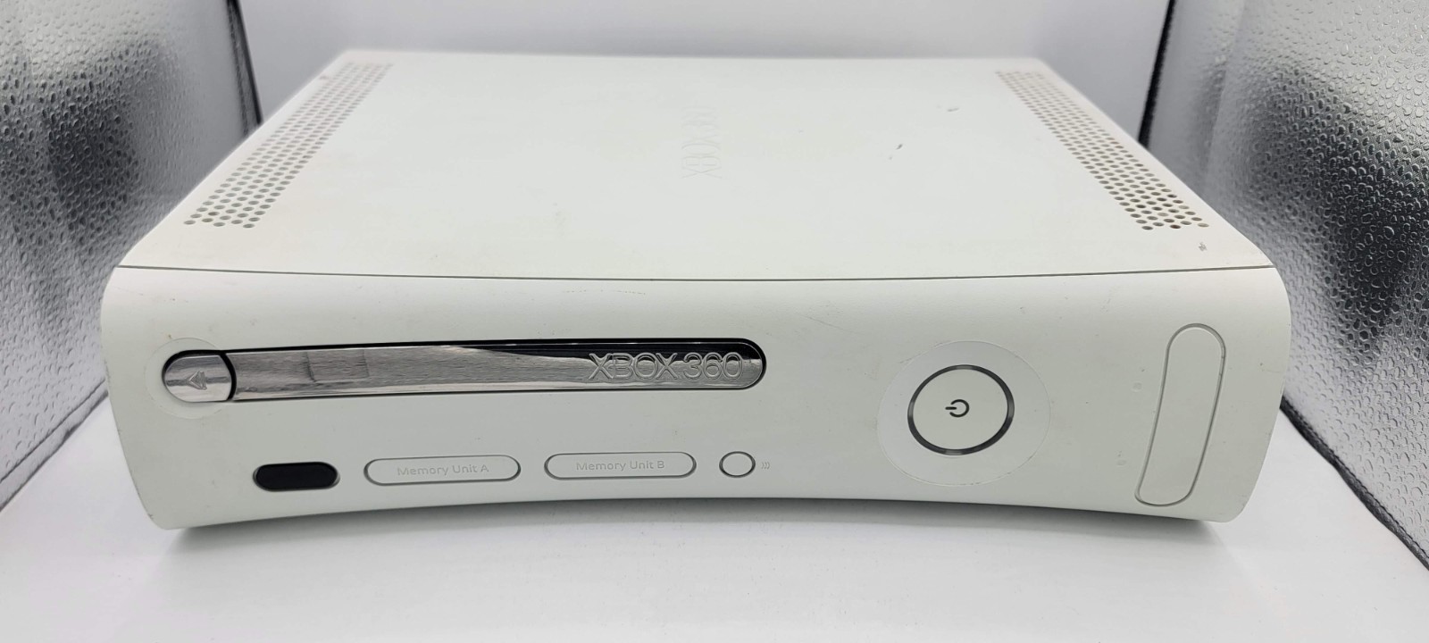 Microsoft XBOX 360 – CONSOLE ONLY Phat Falcon 2011 HDMI White – Tested/Working
