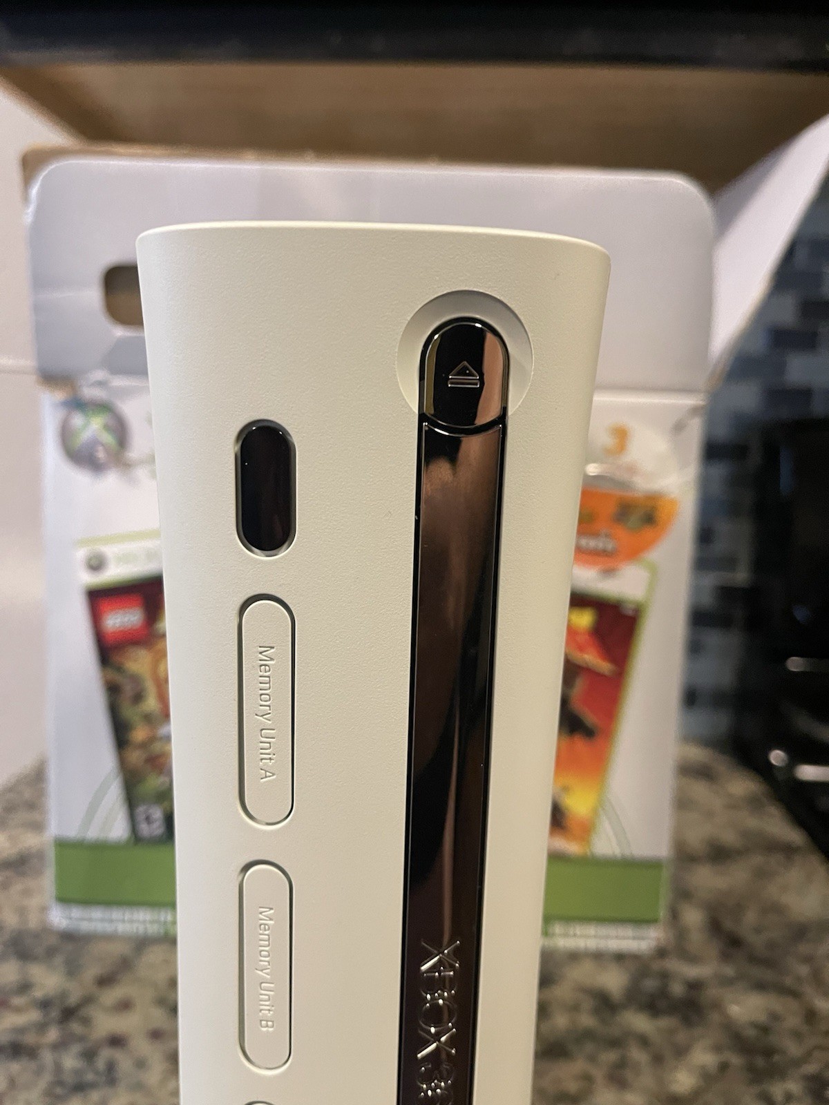 Microsoft Xbox 360 Pro System Value Bundle 60GB WORKNG NO GAMES