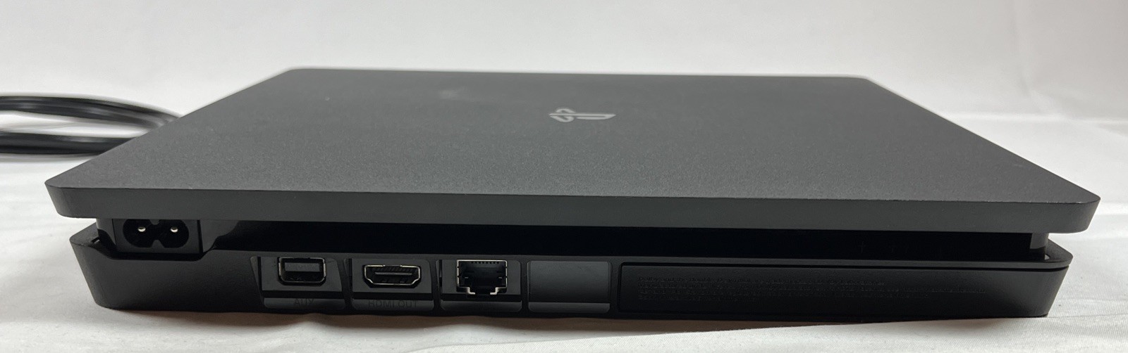 Sony PlayStation 4 Slim 1TB Console Bundle – Black w/ DualShock 4 & HDMI TESTED