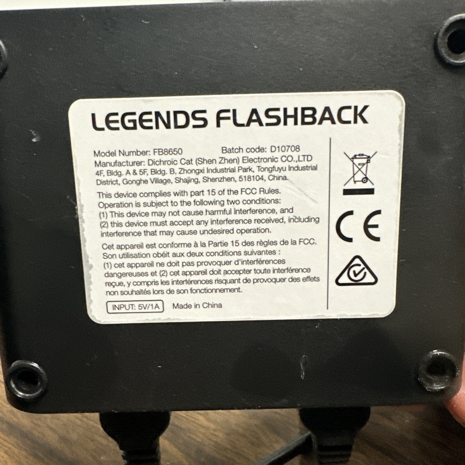 Legends Flashback 50 Console With Two Controllers