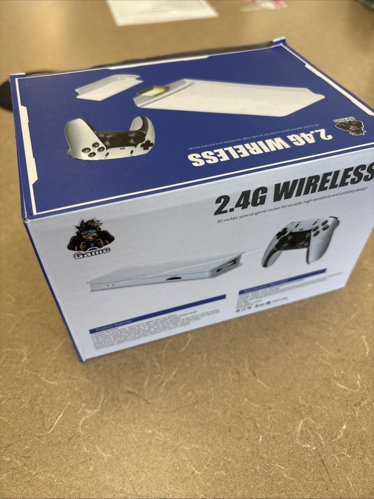 Game 2.4G Wireless Home Console, 4K UHD, Dual Controllers, White/Black