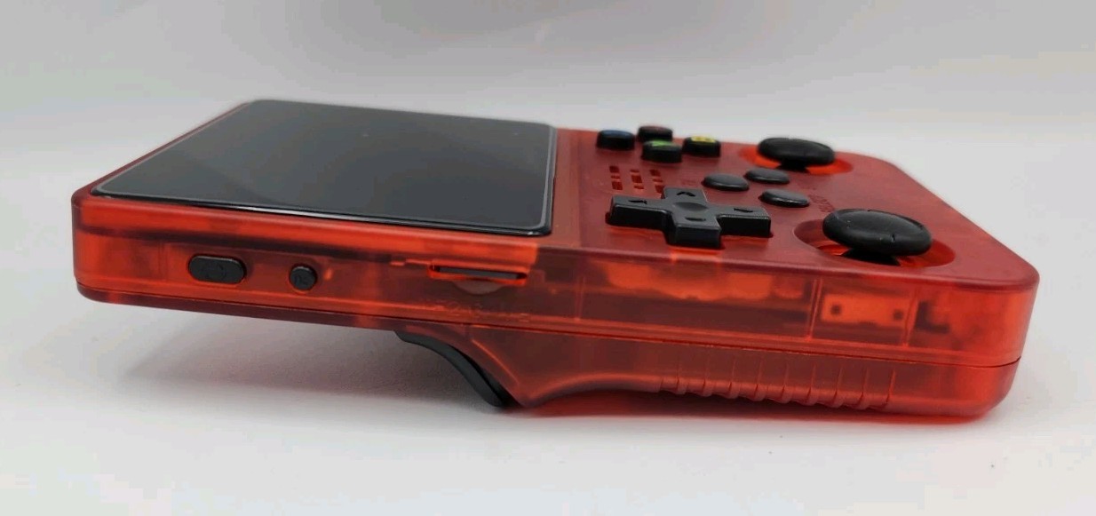 RK3326 Quad Core ARM 64bit Cortex-A35 CPU up to 1.5GHz Game Console Red R36S