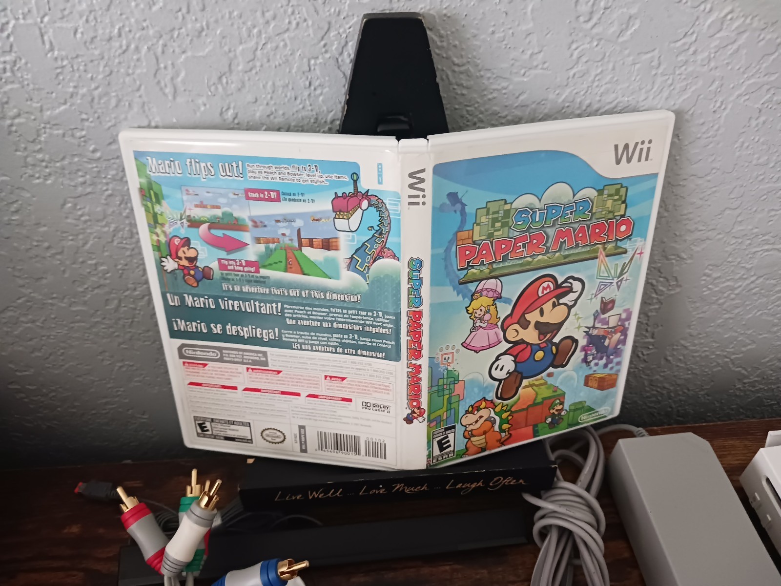 Nintendo Wii Console Bundle (RVL-001) Super Paper Mario GameCube Compatible