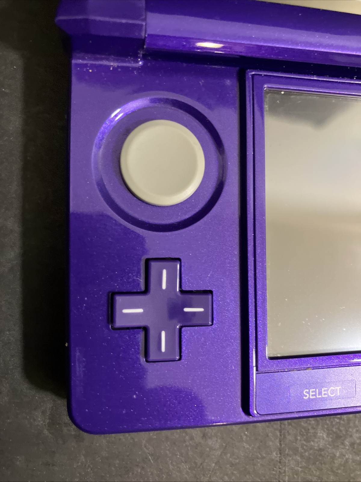 Nintendo 3DS Purple Handheld Console Bundle w/ Case & Mario Game CTR-001 2GB