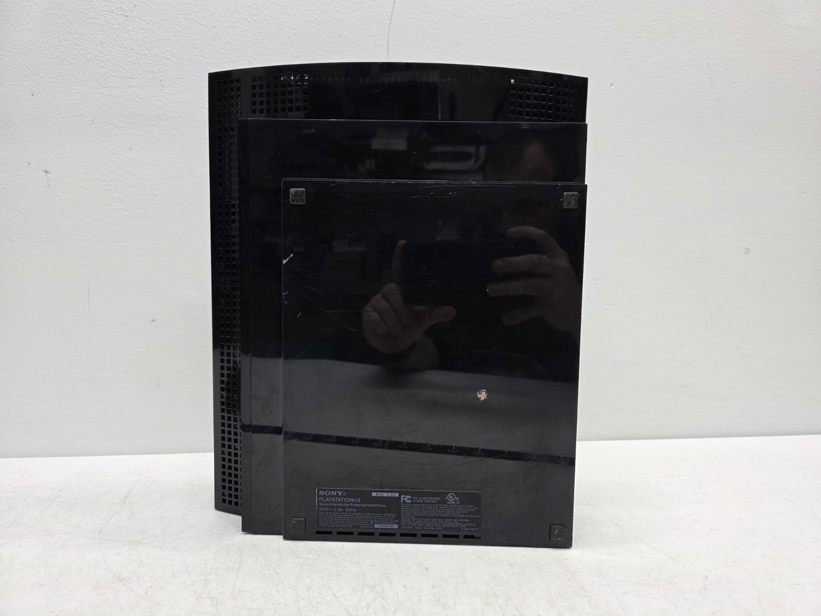 Sony PlayStation 3 PS3 Fat Console 20GB CECHB01 Backwards Compatible w PS1 & PS2