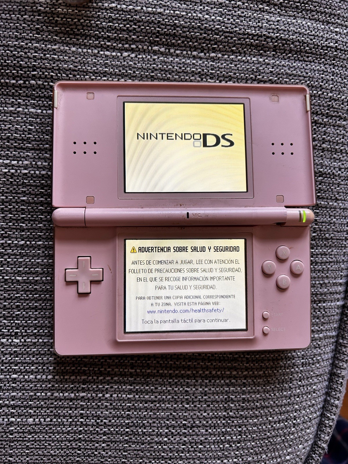 Nintendo DS Lite Pink Handheld Console Dual Screen Touch Screen Headphone Jack