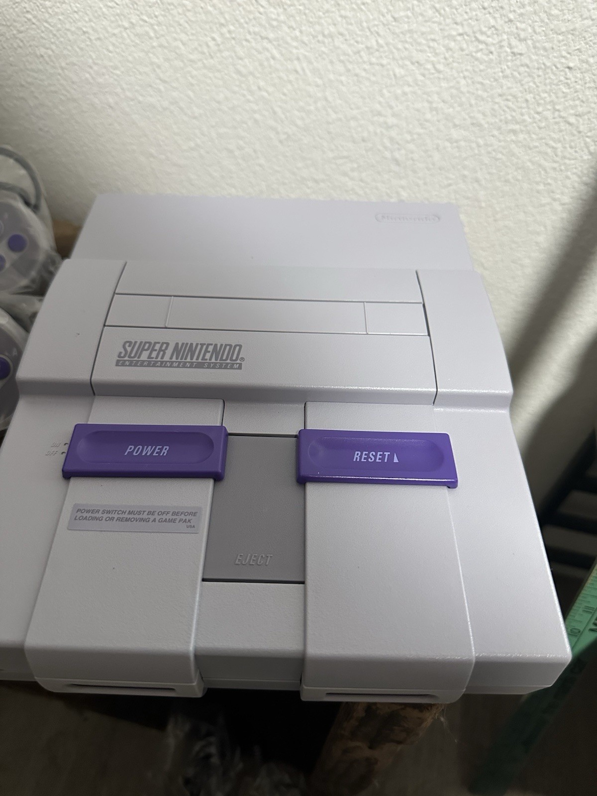 Super Nintendo SNES System Console, 2 New OEM Controllers, Cables