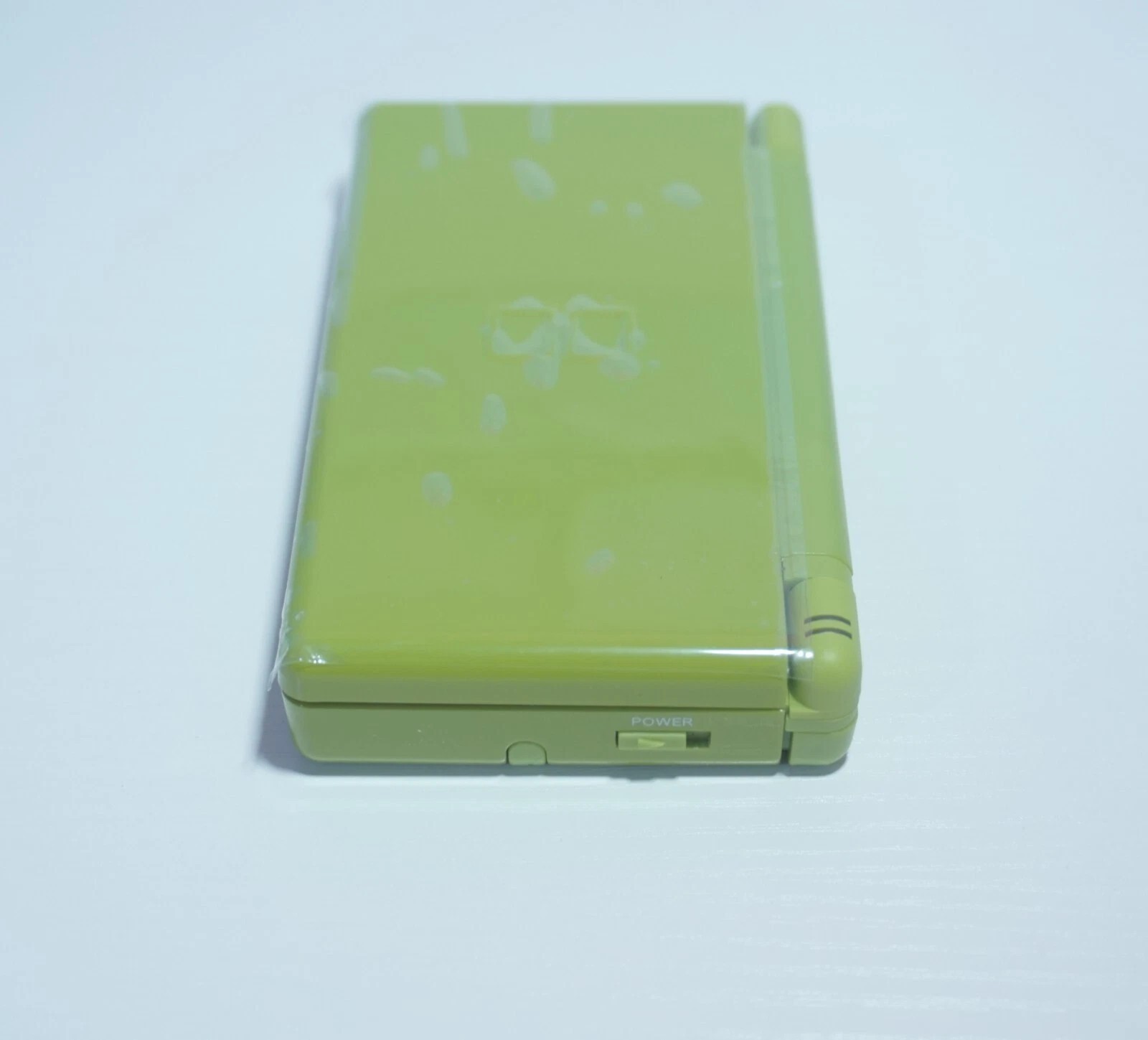 Nintendo DS Lite Olive Green Handheld System with Charger & Stylus Pen