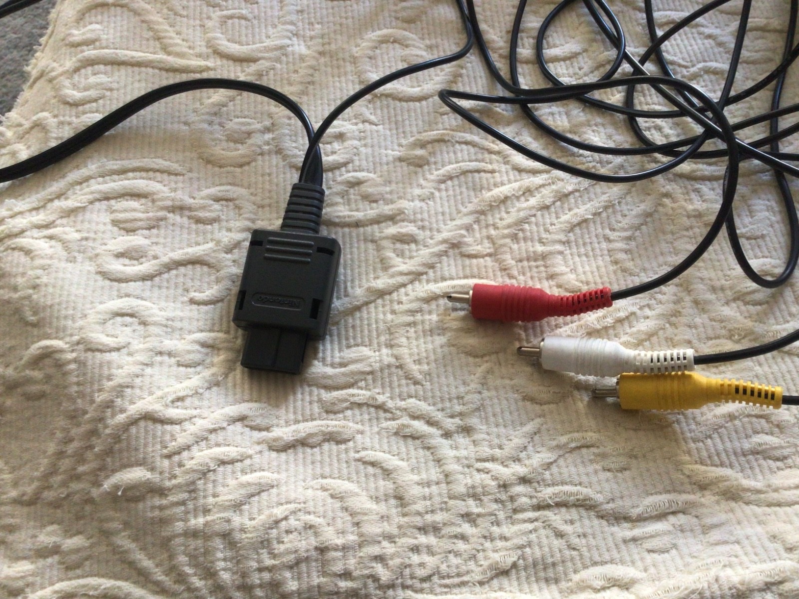 Nintendo 64 Console with wires-two first part controllers-one third party