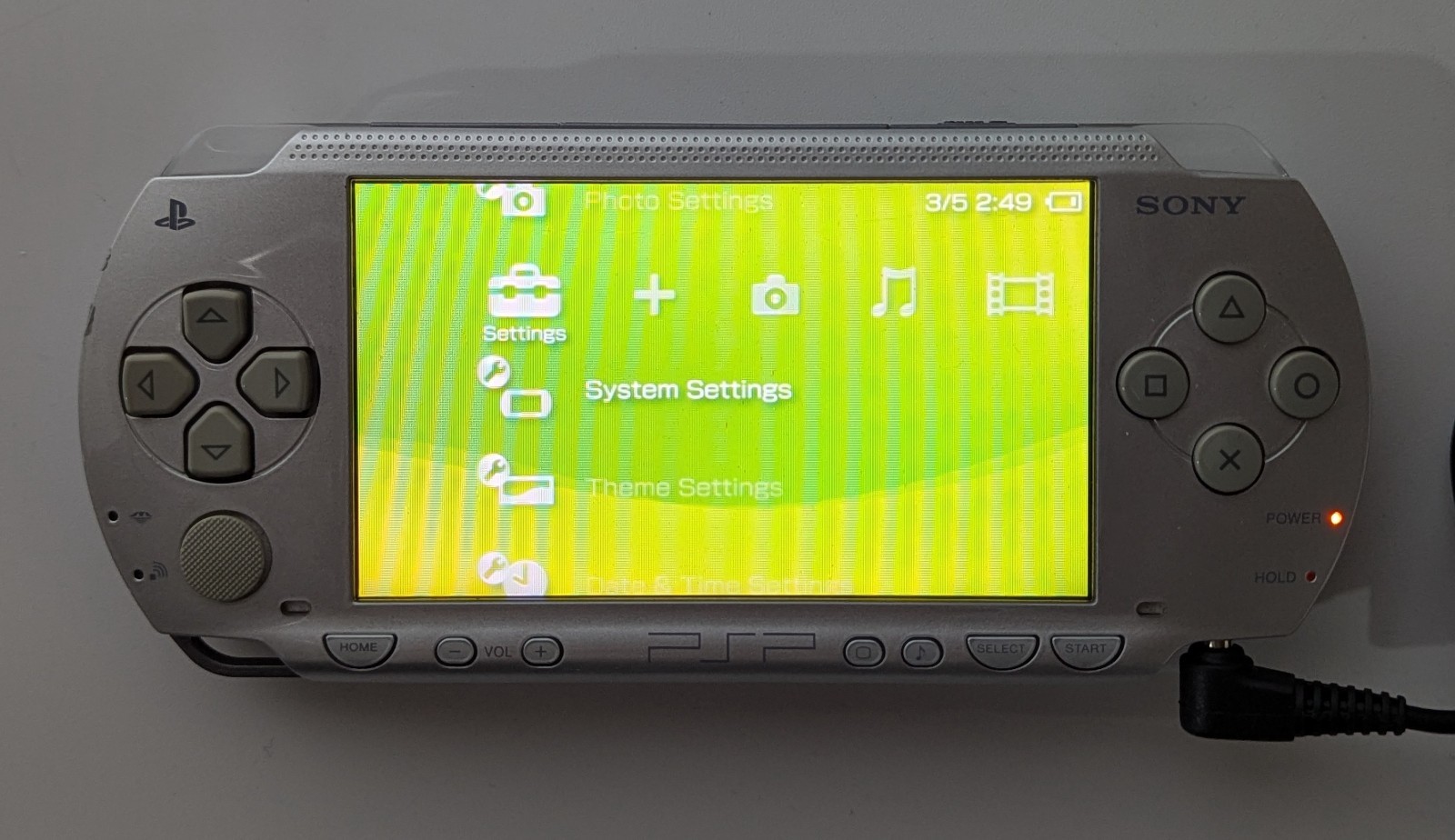 Sony PSP 1000 Silver Console Japanese w/Charger 32MB Card FF Dissidia Patopan