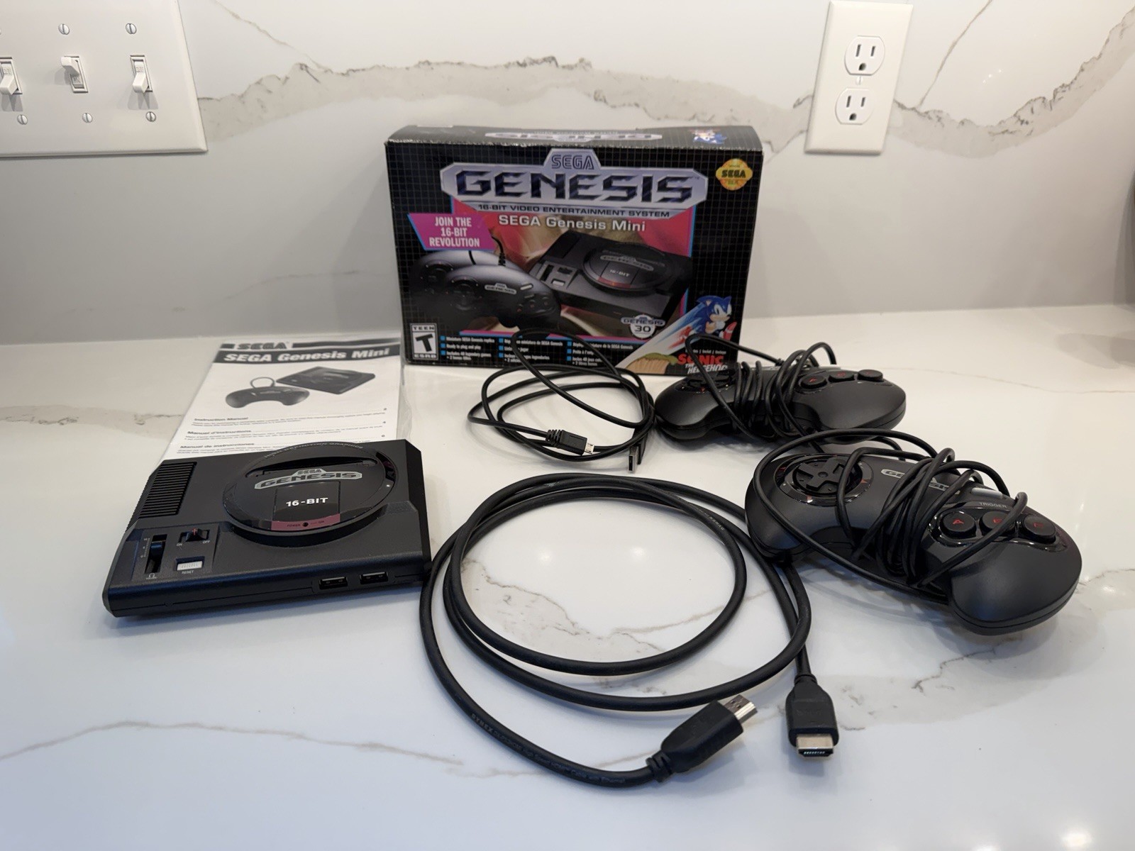 SEGA Genesis Mini Home Game Console 2 Remotes Great Condition With Box Tested