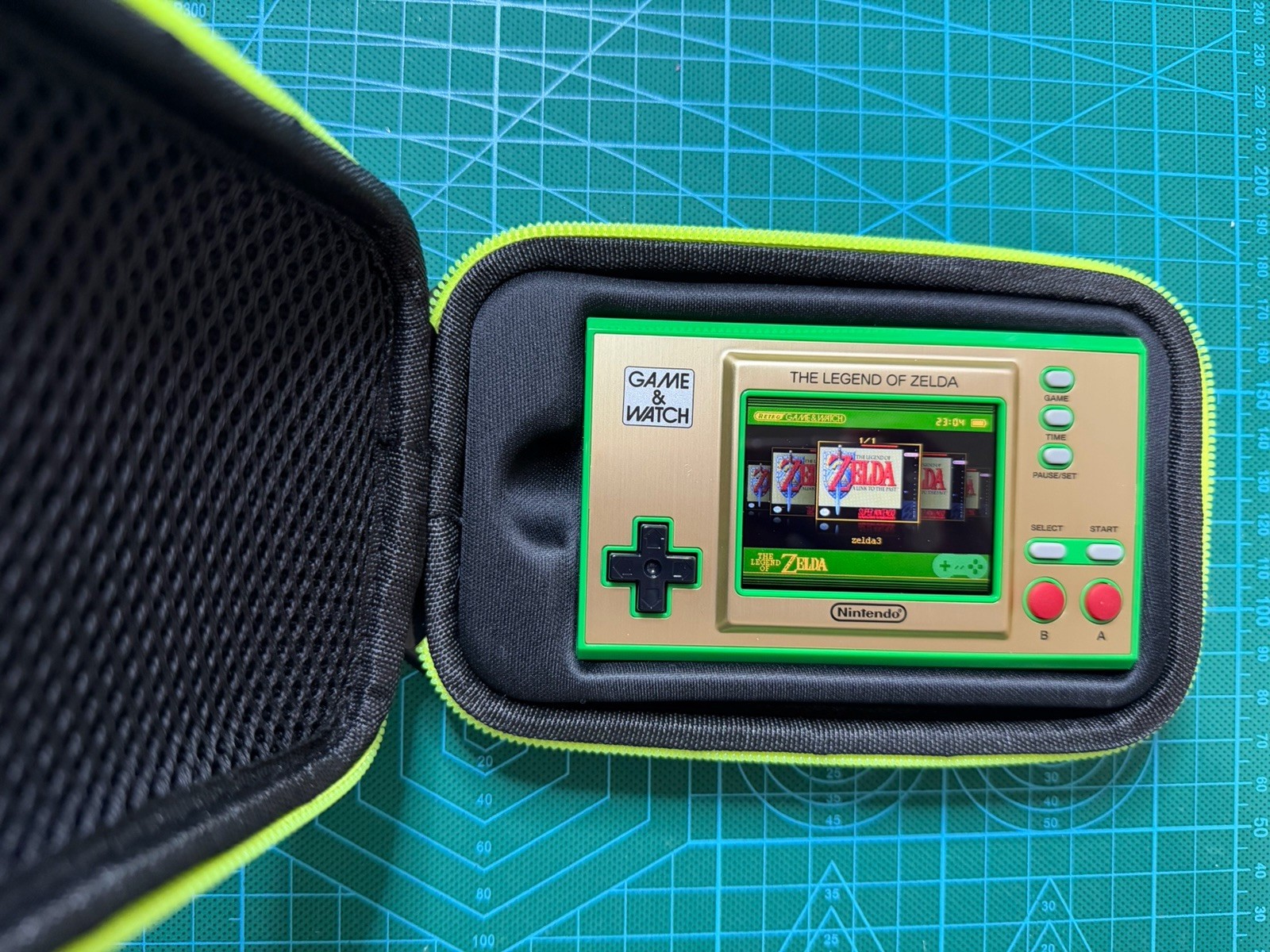 Upgraded 64mb Flash – Nintendo Game & Watch The Legend of Zelda W/ Pouch Bag