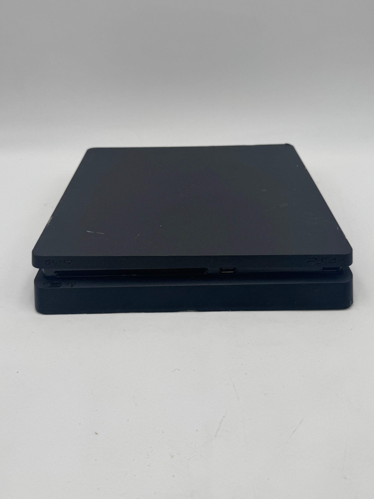 Broken Disc Drive Sony PlayStation 4 Slim CUH-2215B 500GB Black Console w/Cables