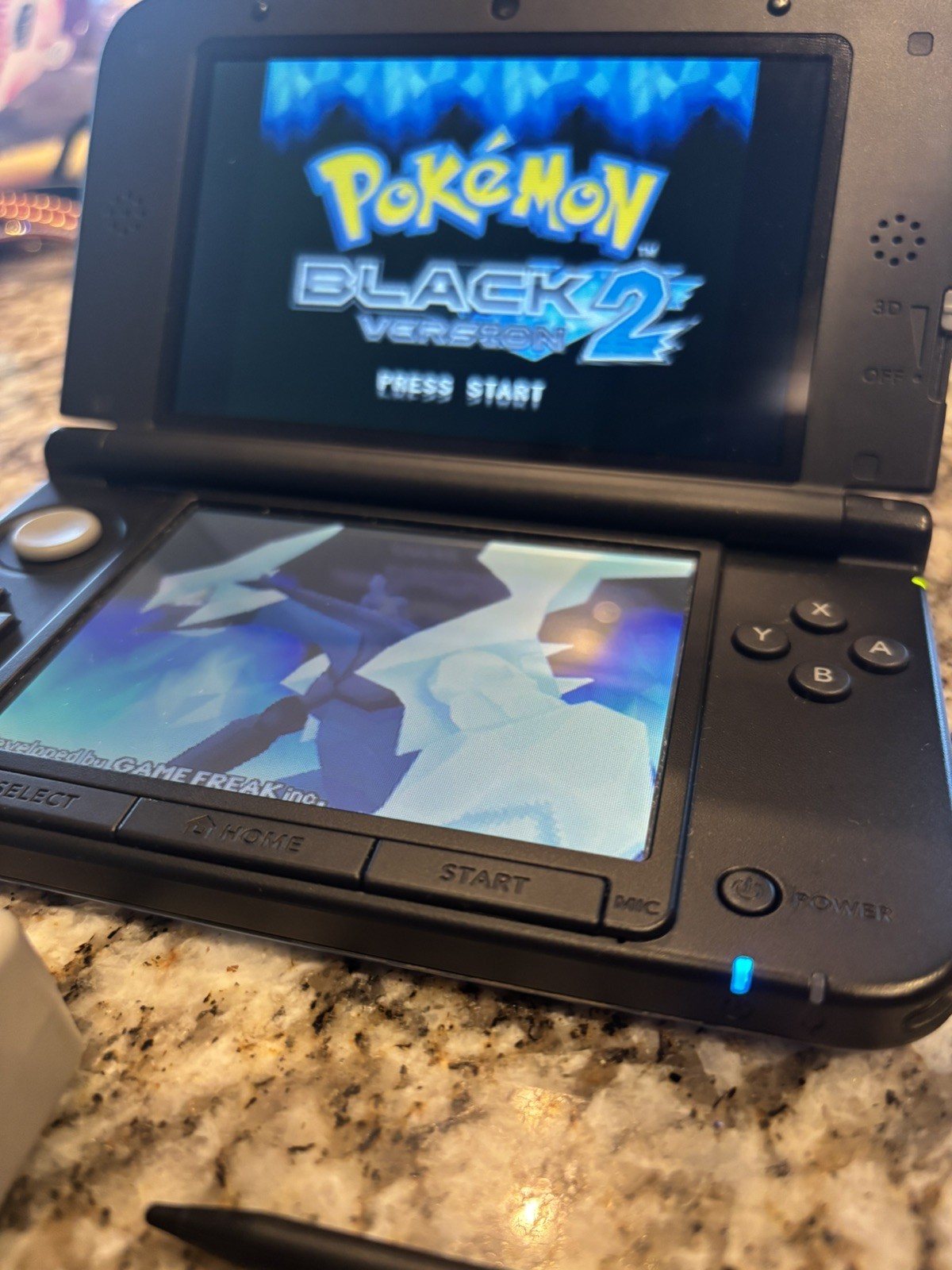 Nintendo 3DS XL Blue/Black Handheld Console 4GB Wi-Fi NTSC-U/C SPR-001 Bundle