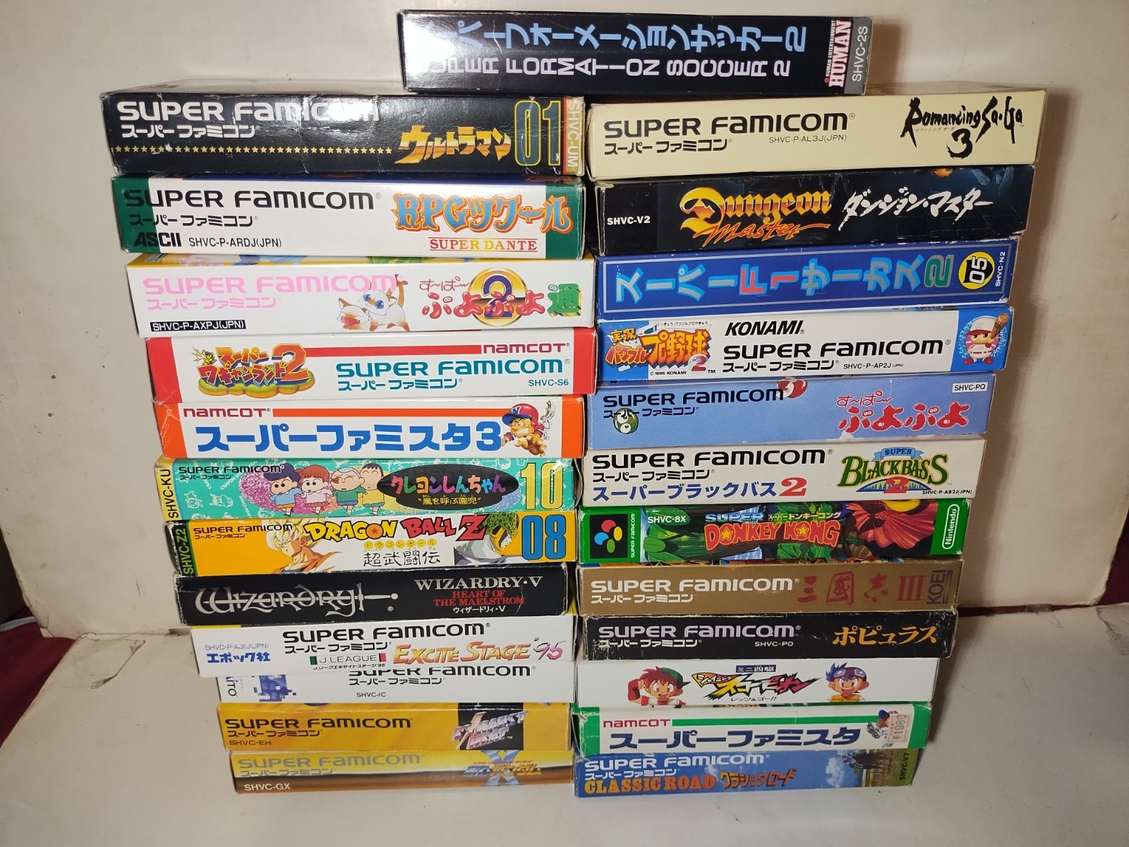 25 Nintendo Super Famicom Games w Boxes Many Complete