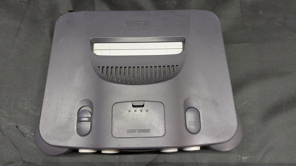 Nintendo 64 N64 Video Game Console Gray Tested w/ Cables & Controlle (CLN070912)