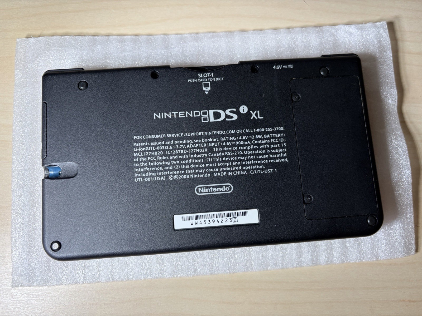 Nintendo DSi XL – Midnight Blue – Handheld Console – Complete – Excellent