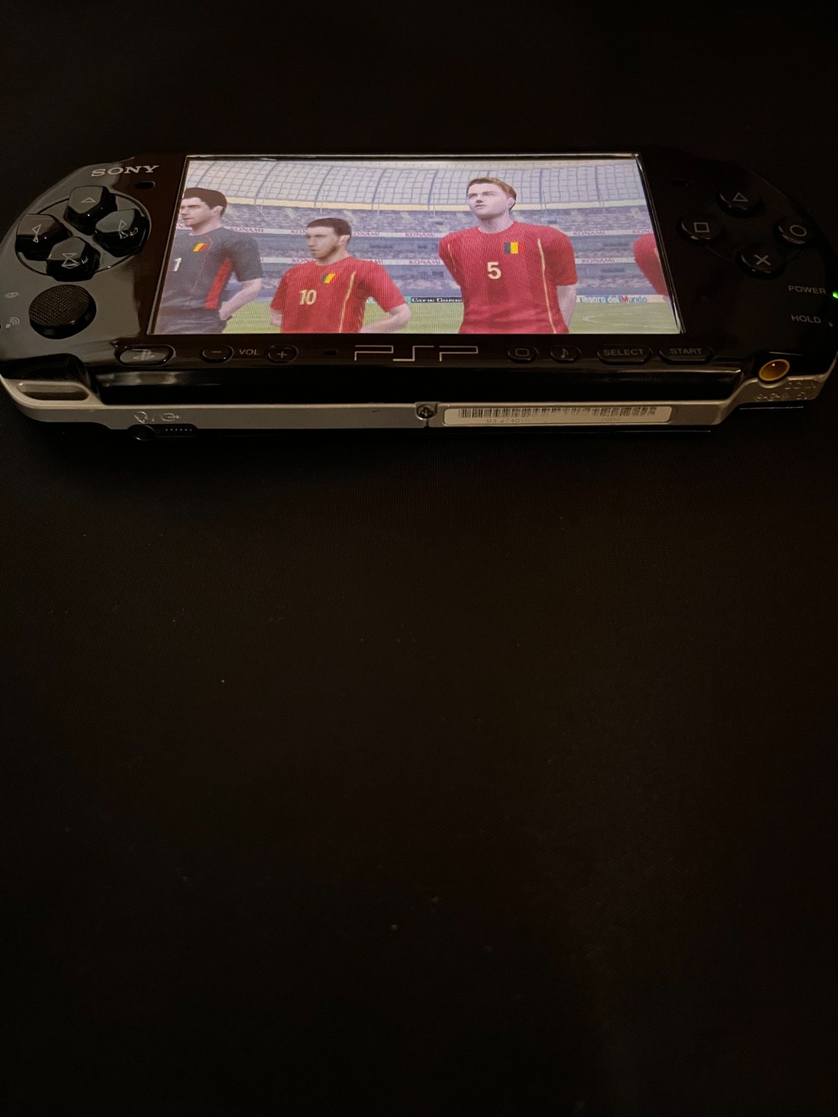 Sony PSP-2000 Black Console Working 2GB Memory Stick　Please read note Section