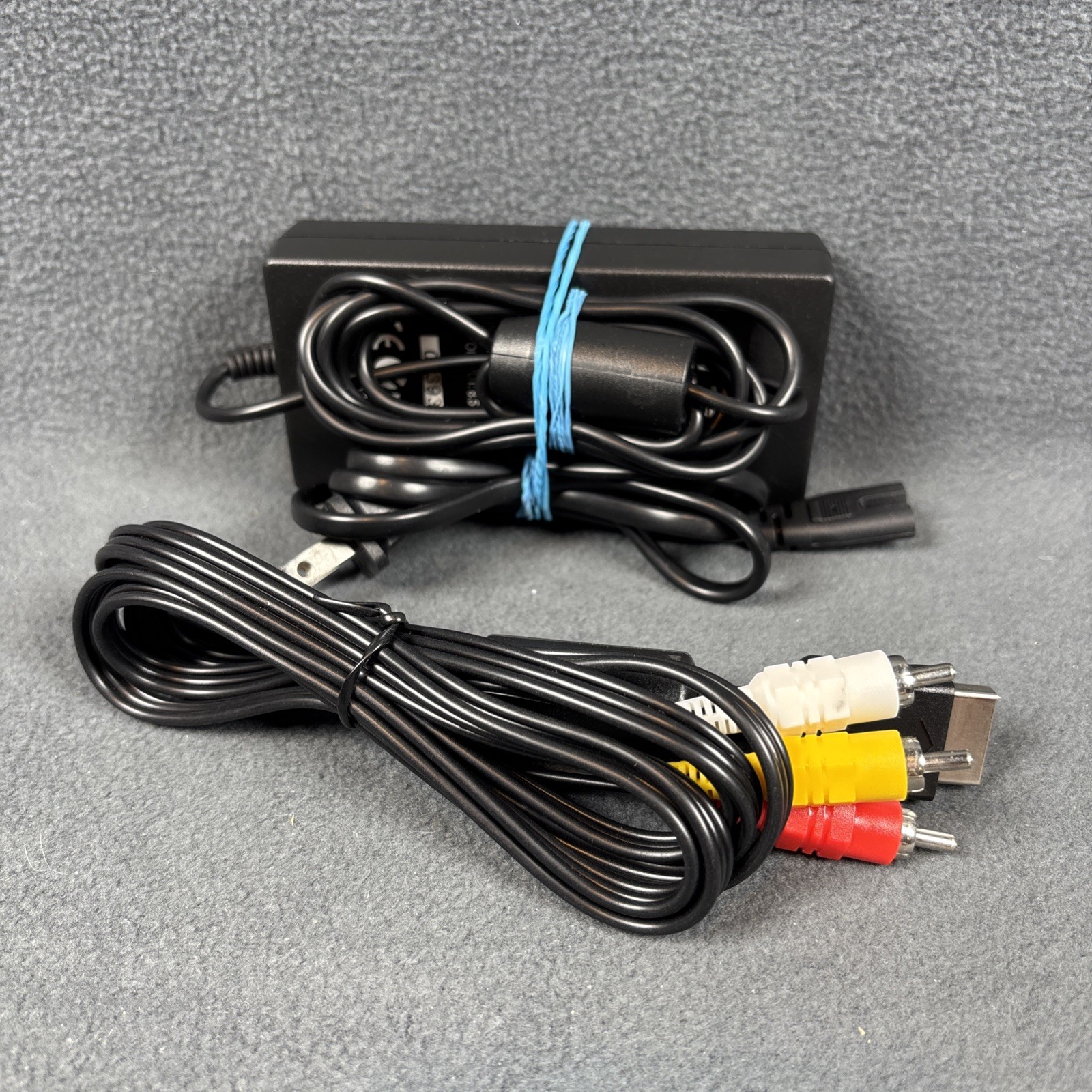 PlayStation 2 Slim SCPH-70012 Black Console w/ Cables – Tested, READ DESCRIPTION