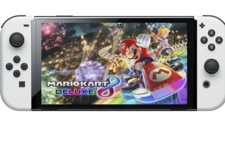 Nintendo Switch OLED 64GB Mario Kart 8 White Deluxe Bundle Console Brand New