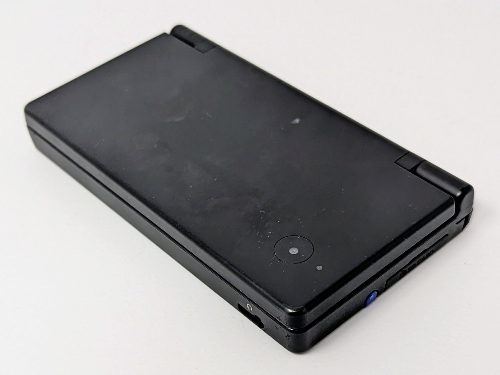 Nintendo Black DSi Handheld System Bundle w/ Charger & 4 Games – FFIII – Tested!