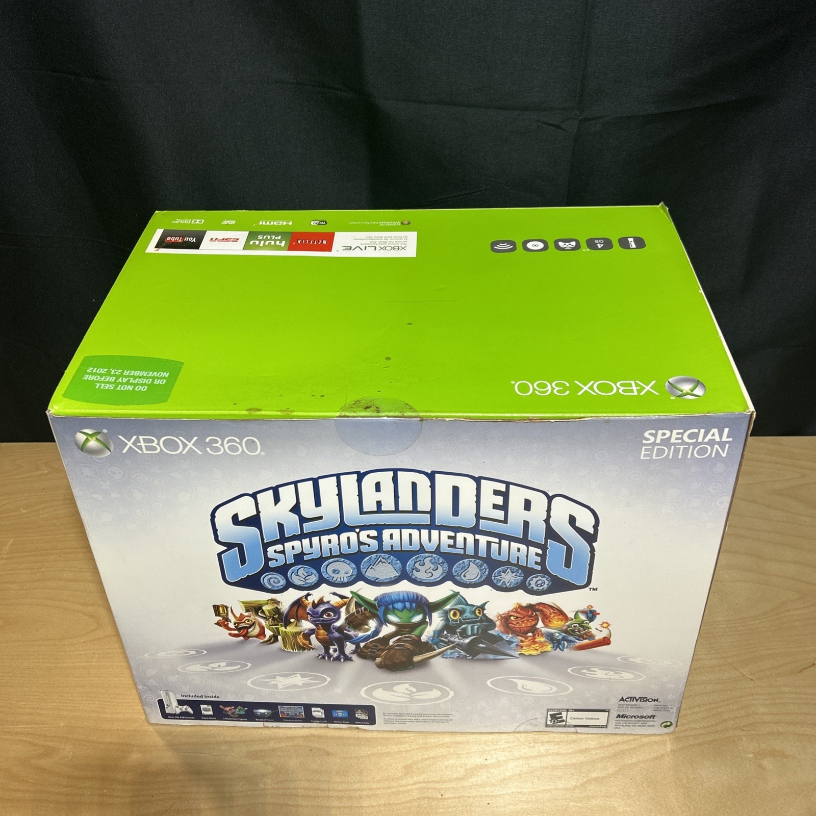 2012 Microsoft Xbox 360 Slim 4GB White Console Skylanders Bundle New OPEN BOX