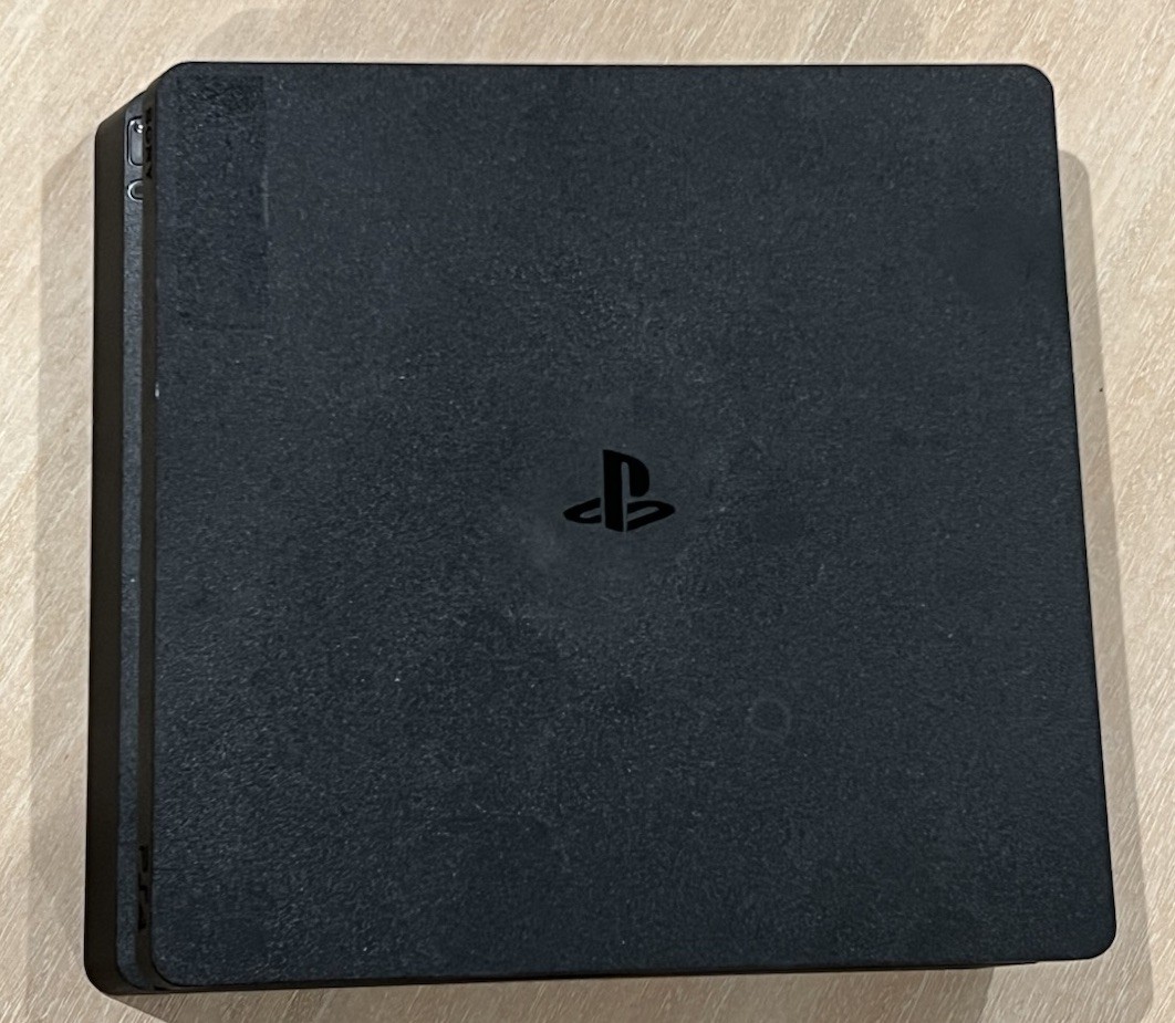 Sony PlayStation 4 PS4 Slim 1TB Console CUH-2215B W/ Power Cord Low Firmware 7.0