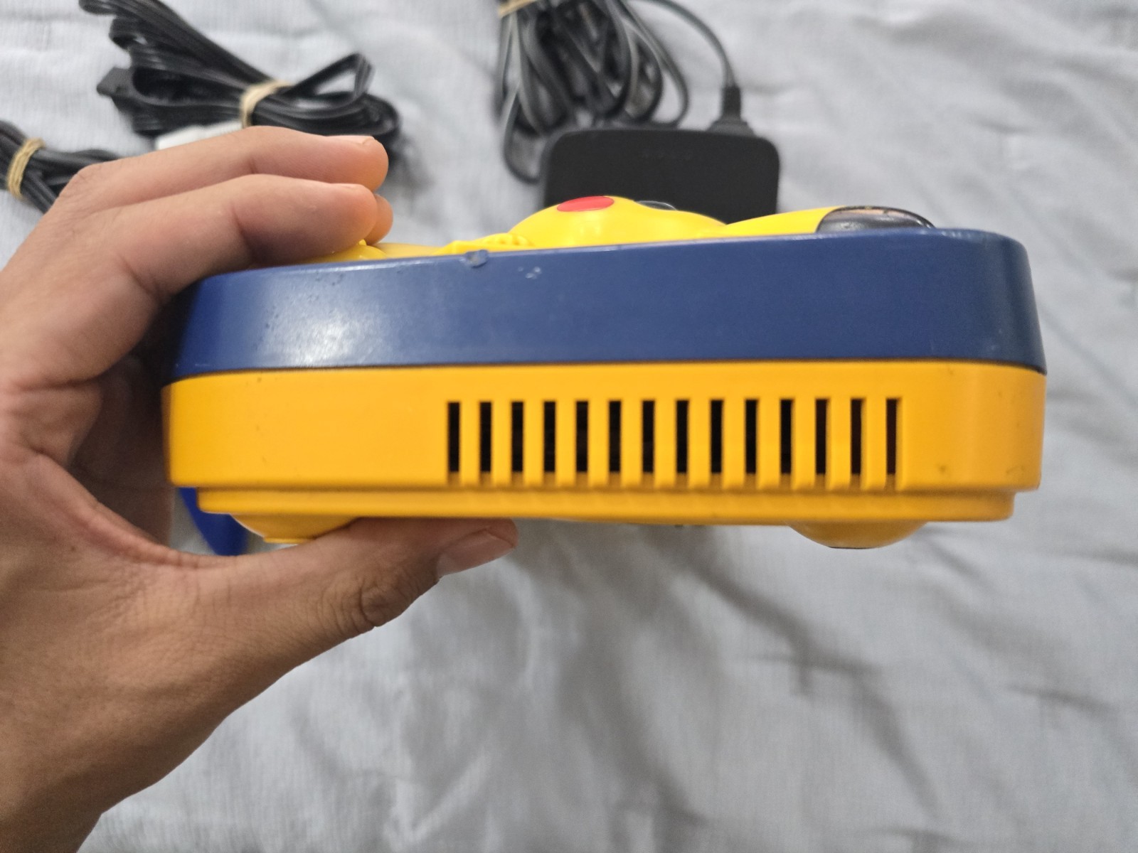Nintendo 64 Pokemon Edition Pikachu Console W/Oem Controller US Model Authentic