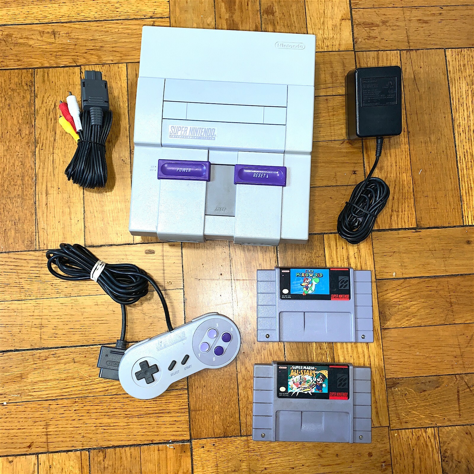 Super Nintendo SNES Console OEM Brand Complete Set + w/ Mario World & All Stars