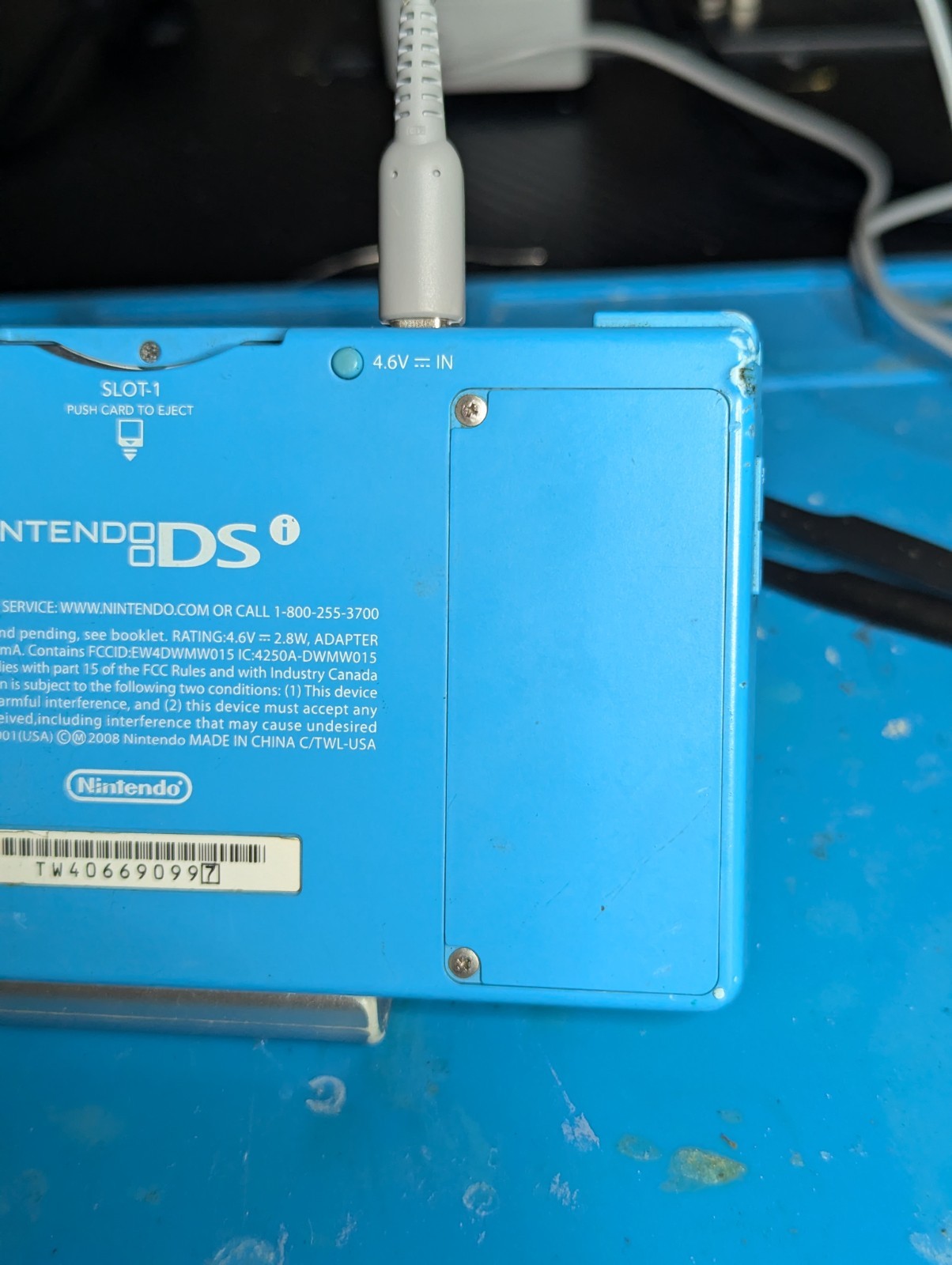 Blue Nintendo DSi