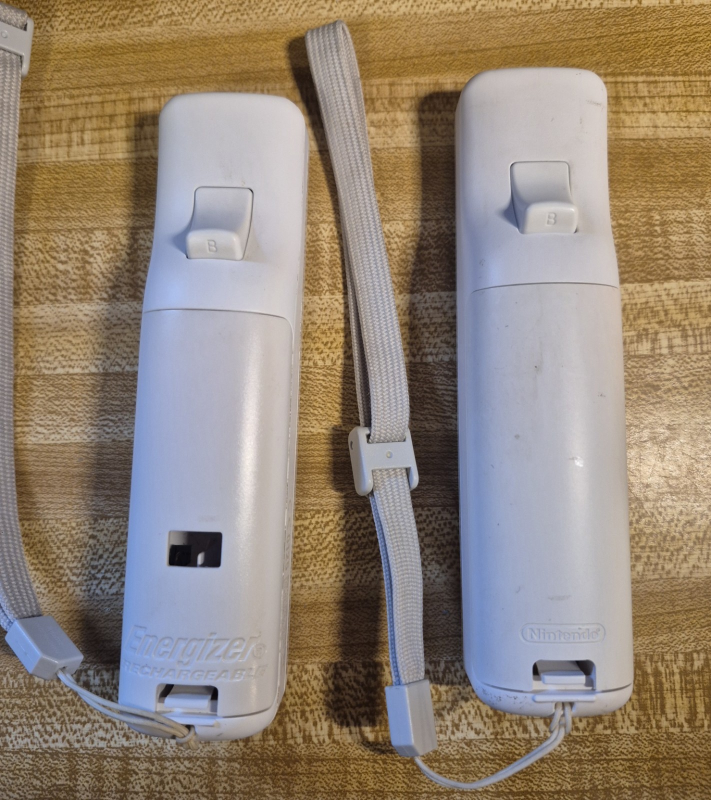 Nintendo Wii Gamecube Compatible RVL-001 Console Bundle w/ Controllers