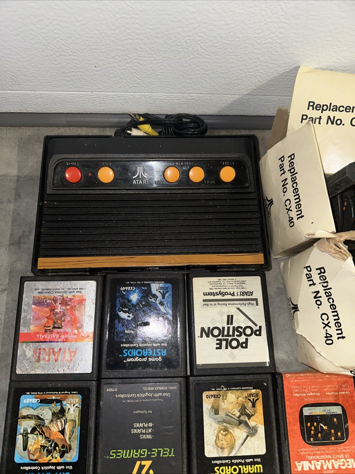 Atari 2600 Junior Jr Console System Bundle 21 Games 7 Joystick Lot Untested