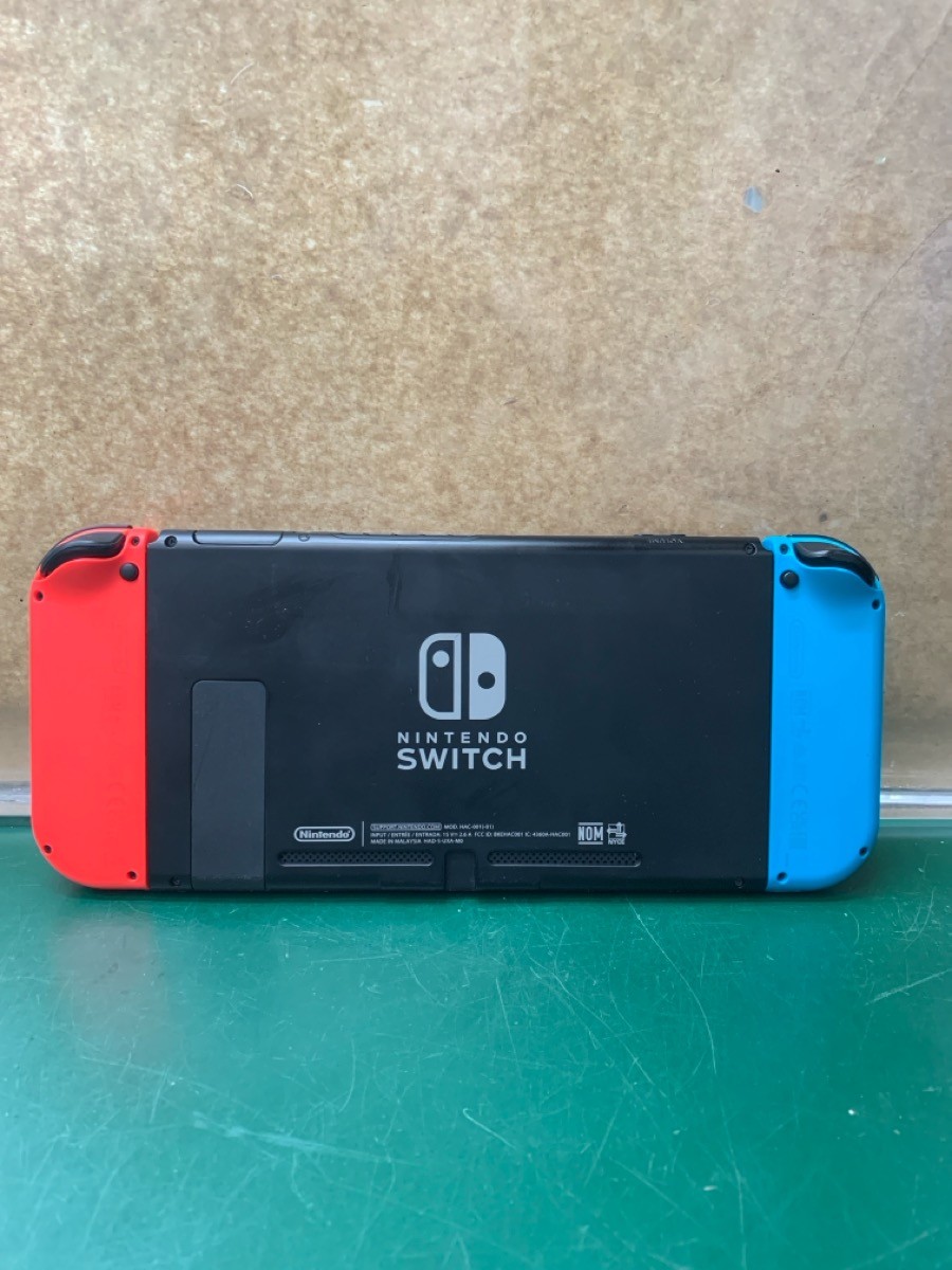 Nintendo Switch HAC-001(-01) Handheld Console Blue/Red (E10050465)