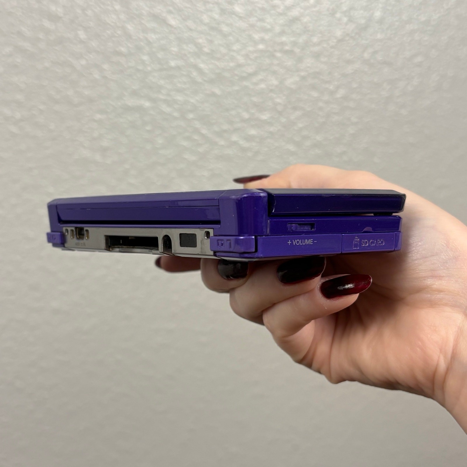 Nintendo Purple 3DS FOR PARTS NOT TESTED No Charger Handheld Portable Device