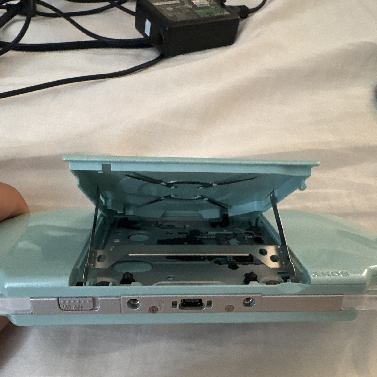 Sony PSP-2000 Felicia Blue Console Japan Tested Working + Case + Shell