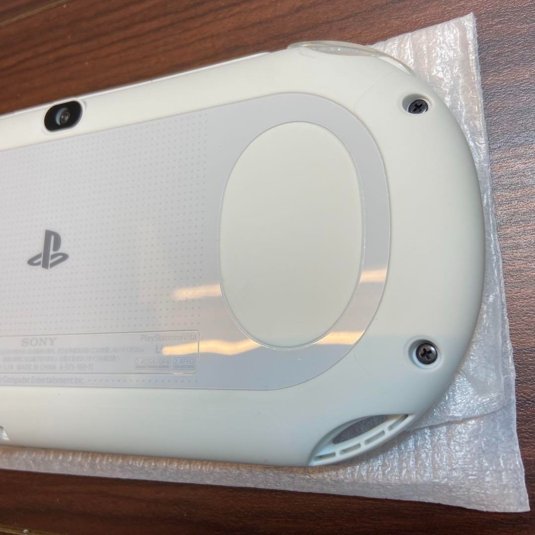 PSVITA 2000 Starter Kit Glacier White 4582 From Japan