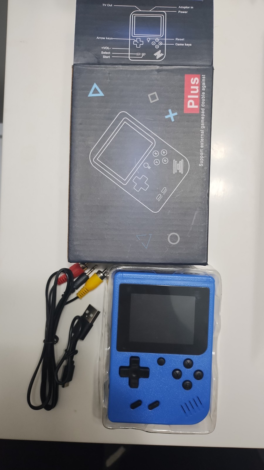 Game Box Plus Handheld Retro Game Console TV Out Composite RCA AV/DC + Manual
