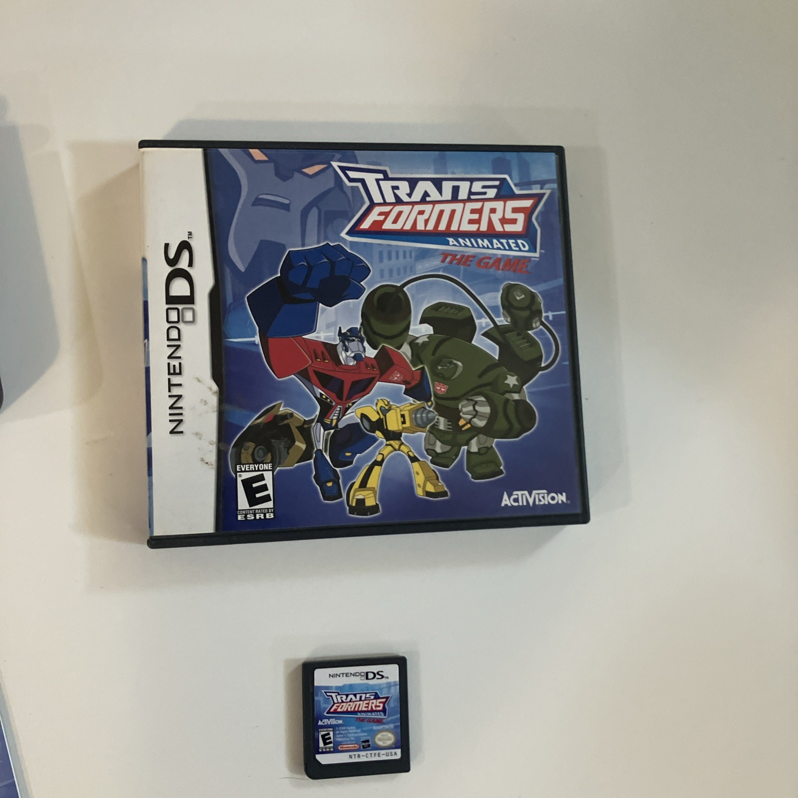 Nintendo DSI XL Handheld console+ Video game transformers +charger red color